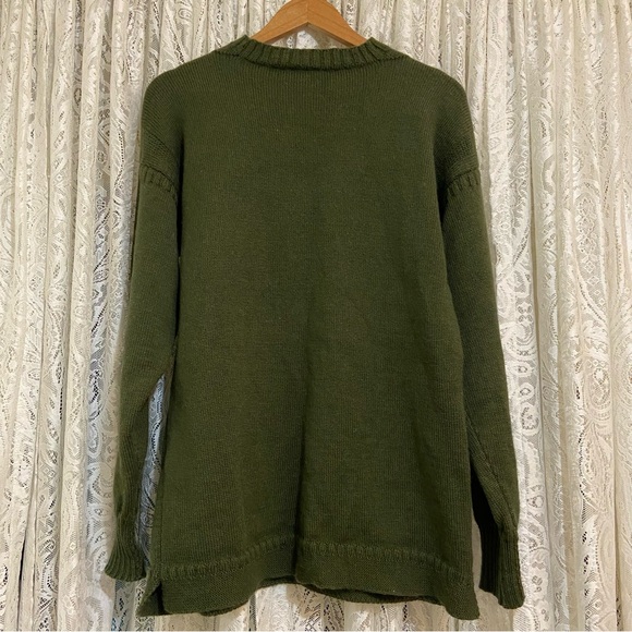 Wool knit unisex sweater. - Picture 1 of 4